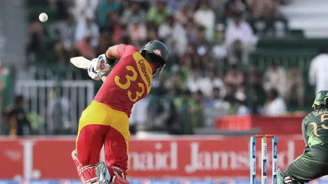 چبھابھا نے اپنے کریئر کا سب سے زیادہ سکور کیا۔ انھوں نے 100 گیندوں میں 11 چوکوں اور ایک چھکے کی مدد سے 99 رنز سکور کیے