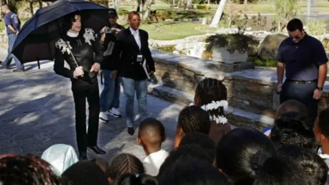 杰克逊当初在1987年购买这处房产时，是希望打造一个儿童仙境。