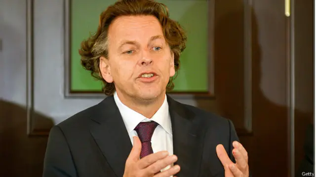 Глава МИД Голландии Берт Кундерс