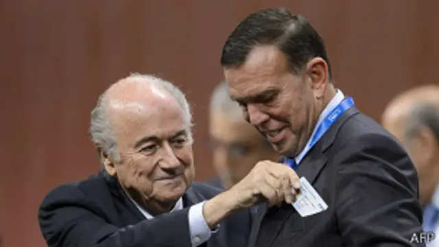 Blatter, Napout