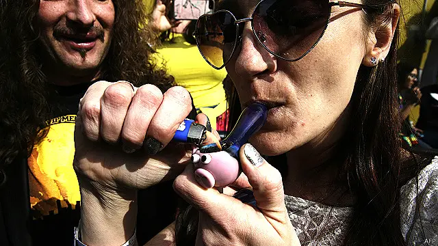 گانجے کا کاروبار ایسا چل رہا ہے کہ مجھے کوئی شک نہیں ہےکہ امریکہ میں گانجے کا انقلاب آ چکا ہے