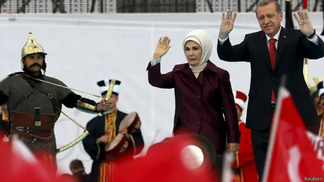 حضر اردوغان وزوجته الحفل الذي وصفته السلطات التركية بأنه "اكبر احتفال في تاريخ تركيا الحديث"