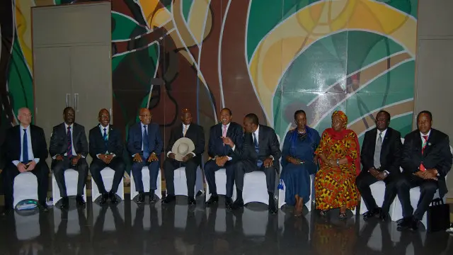 دعا قادة دول شرق افريقيا الرئيس البوروندي إلى ارجاء طويل للانتخابات