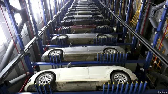 تشير التوقعات الى ان الاقتصاد الصيني سيحقق نموا لا يتجاوز الـ 7 بالمئة هذا العام