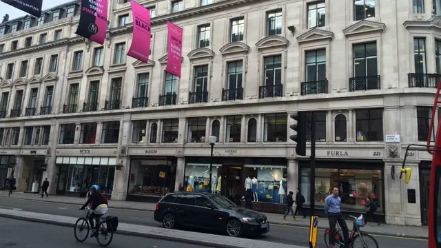 Phố Regent Street giữa London thuộc về Quỹ tài sản hoàng triều Crown Estate