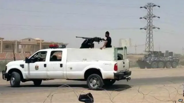 تسعى القوات العراقية غلى استعادة السيطرة على الأراضي التي وقعت بأيدي تنظيم الدولة الإسلامية.