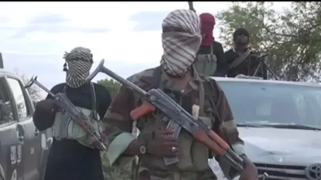 Les médias tchadiens font état de plusieurs victimes dans ce qui semble être une série d’attaques suicides attribuées à la secte islamiste Boko Haram.