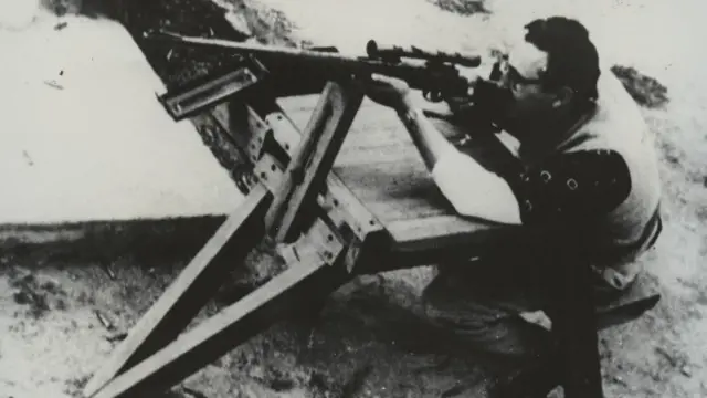 Một thời cách mạng: Fidel Castro bắn súng ở Mexico năm 1956