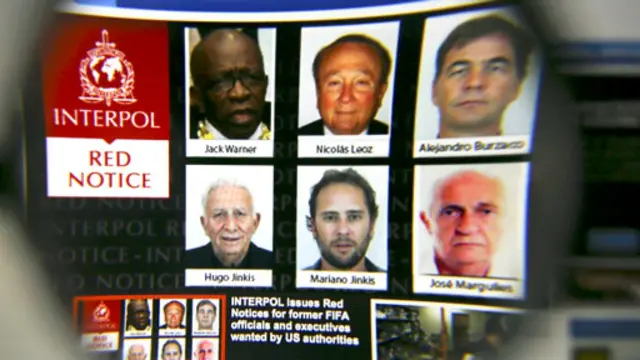 د فوټبال نړیوال فدراسیو فیفا قضیه تېره اونۍ هغه وخت رامنځته شوه چې امریکايي څارنوالانو ۱۴ کسان چې اووه یې د فیفا چارواکي و په بډو او فساد تورن کړل.