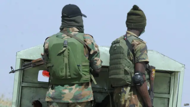 يقول تقرير أمنستي إن ضباط الجيش ارتكبوا فظائع كبيرة من قبل.