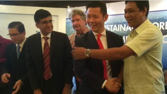 Anderson Tanoto, direktur dan putra pendiri induk perusahaan April, RGE, menekankan bahwa pelestarian hutan dilakukan untuk kelangsungan jangka panjang.