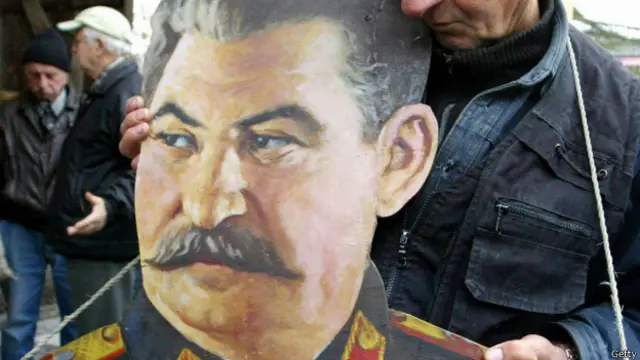 Regime de Joseph Stalin na antiga União Soviética acabou com 49 milhões de mortos