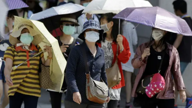 Korsel telah mengarantina ratusan orang dan melarang mereka menghindari tempat-tempat umum.