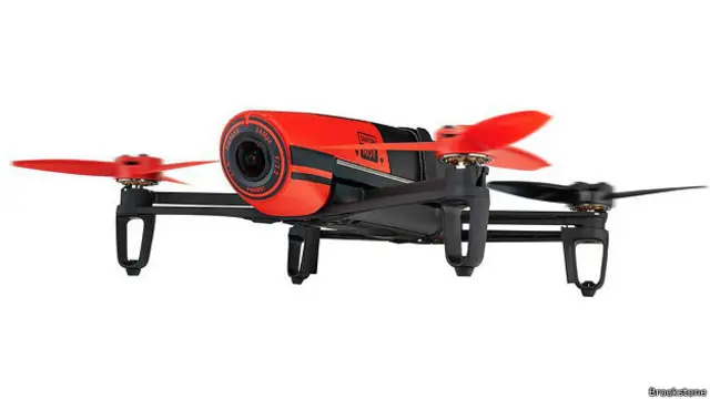 Дрон от компании Brookstone