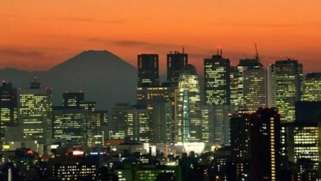 دا وړاندیز وروسته له هغې شوی چې د تیرې شنبې په ورځ جاپان د ۷.۸ رېکټر کچې زلزلې ولړځاوه.