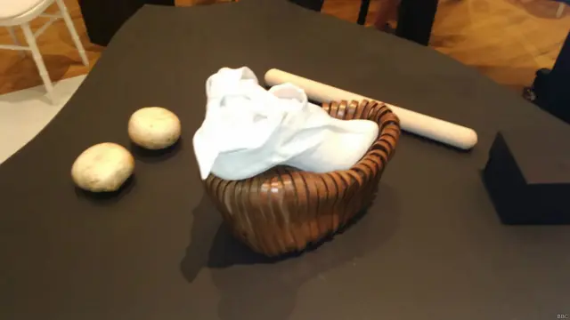 這個是把餐包還是女鞋？您看到了什麼？