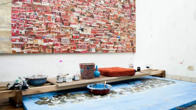 स्टूडियो का किसी भी कलाकार की कला यात्रा में महत्वपूर्ण स्थान होता है.