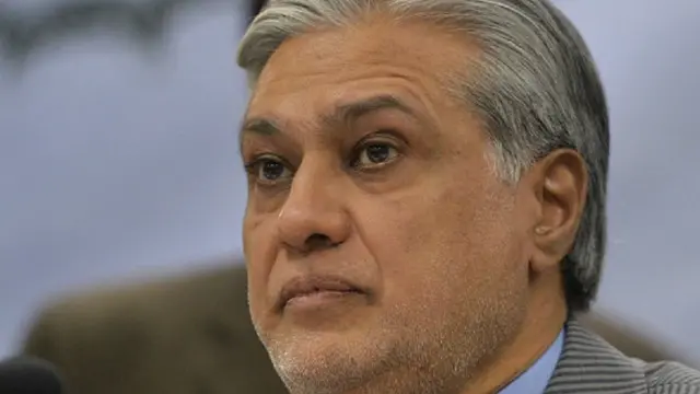 وفاقی وزیر خزانہ اسحاق ڈار پر بھی اختیارات کے ناجائز استعمال کا الزام عائد کیاگیا ہے