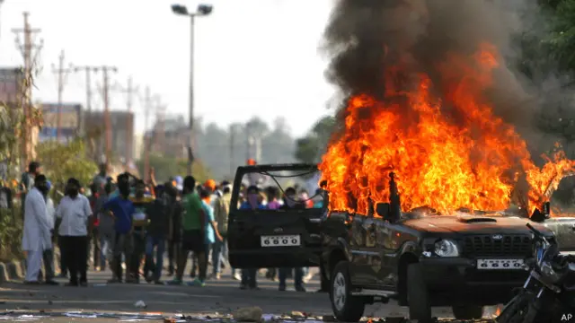 जम्मू में सिखों का विरोध प्रदर्शन