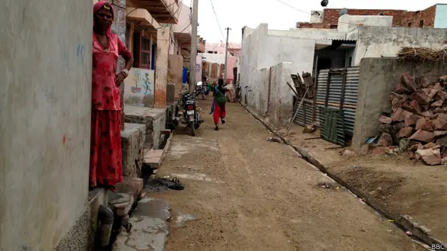 डांगावास की सूनी गली 