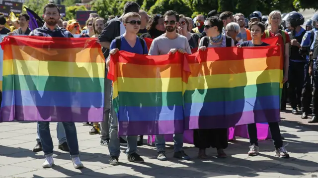 समलैंगिक