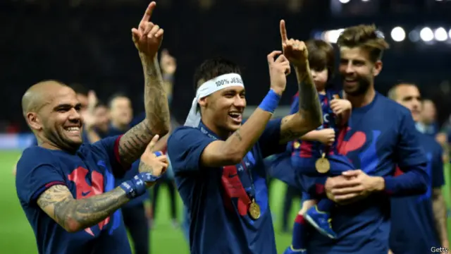 د بارسلونا په بري کې ليونل ميسي، لويس سوارېز او نيمار مهم رول لوبولی او په ټول فصل کې يې کوم لوبغاړی نه دی ټپي شوی