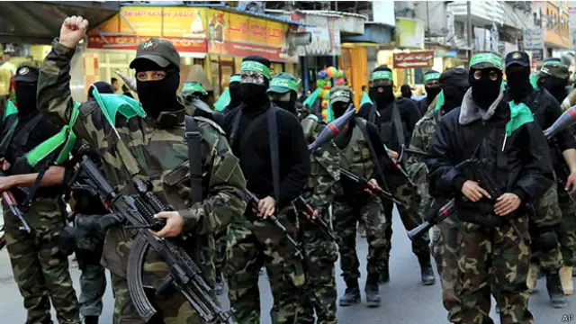 استهدف القصف موقعا لكتائب القسام