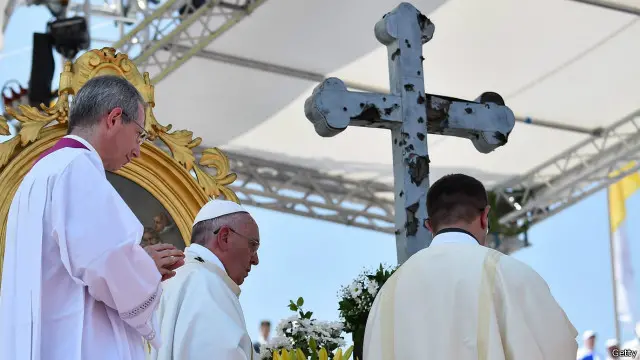 Paus Fransiskus menyerukan penolakan terhadap perang dan diupayakannya perdamaian dan rekonsiliasi 