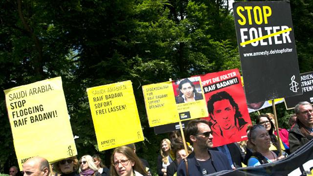Protestas en Alemania pidiendo la liberación de Raif Badawi