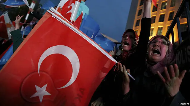 تعد نتائج الانتخابات لطمة قوية للرئيس اردوغان الذي يسعى لتغيير الدستور ليعطي صلاحيات أوسع لرئيس الجمهورية.
