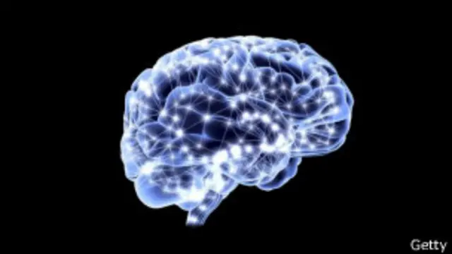 Aprender idiomas puede contribuir a retrasar la demencia.