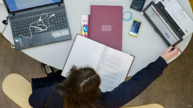 Los políglotas demuestran que se puede dominar como un nativo un idioma que se aprendió de mayor.