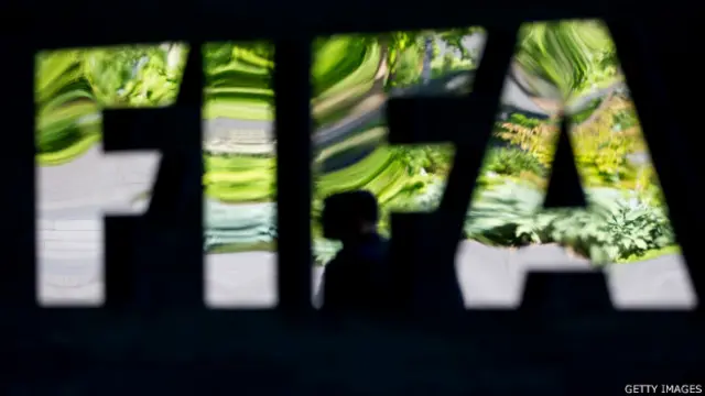 سوئس تفتیش کاروں کے علاوہ امریکہ میں بھی فیفا میں بدعنوانیوں کی تحقیقات کی جارہی ہیں