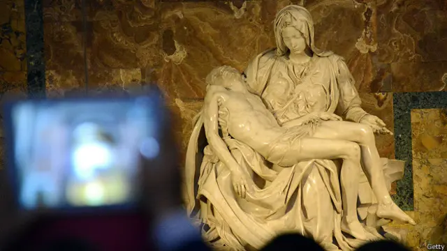 Pieta работы Микеланджело теперь хранится в Ватикане