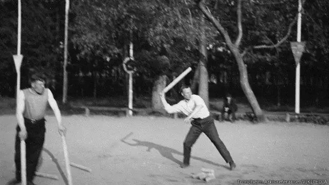 El Gorodki es un juego tradicional ruso del que gustaban de jugar personajes como el escritor Tolstoi o el revolucionario Lenin.