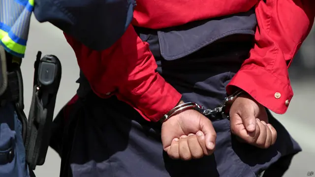 Masa hukuman minimum wajib, menurut Obama, harus dikurangi atau bahkan dihapuskan.