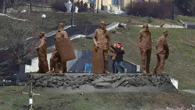 Реконструкція Майдану