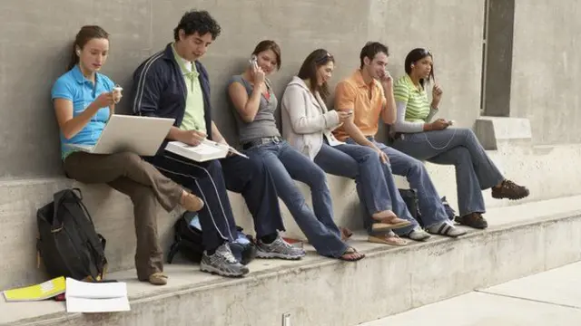 موبائل فونز