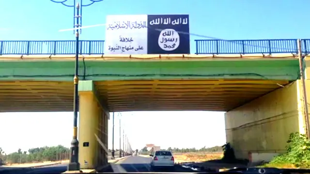 شدت پسند تنظیم دولتِ اسلامیہ نے گذشتہ برس موصل کے علاوہ عراق کے مغربی اور شمالی علاقے میں کئی شہروں اور قصبوں پر قبضہ کر لیا تھا