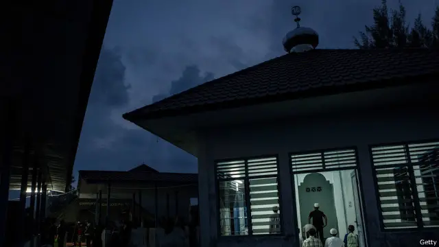 masjid di kuala langsa Aceh