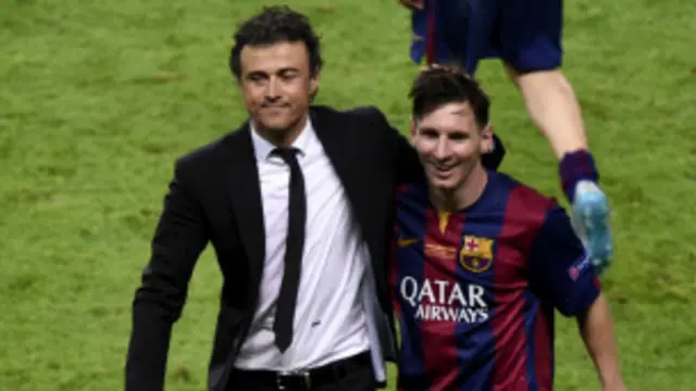 Luis Enrique, del Barcelona, fue galardonado como el mejor entrenador.