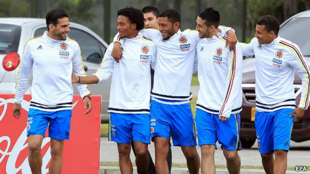Falcao con compañeros de la selección
