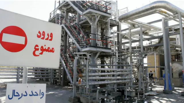 تريد القوى الكبرى فرض قيود على الأنشطة النووية الإيرانية.