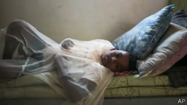 El uso de mosquiteros se aconseja en los casos en los que se contrajo el virus y también como prevención. 