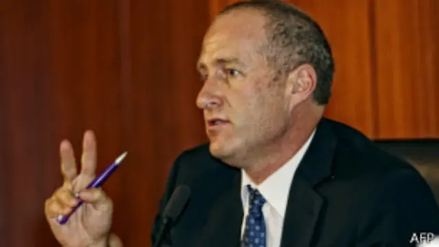 Andre van der Merwe fue uno de los cirujanos que intervino en la operación.