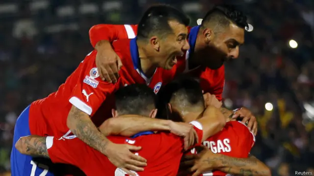 Chile celebra