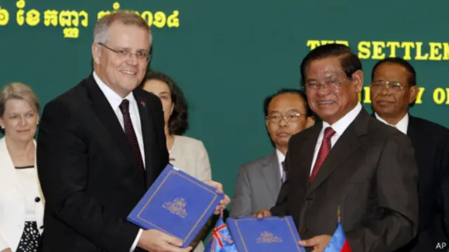 وزیران خارجه استرالیا و کامبوج موافقتنامه اسکان پناهجویان در کامبوج را امضا کردند