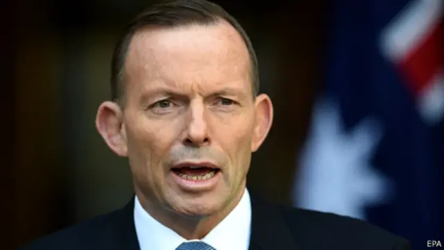 Perdana Menteri Australia Tony Abbott mengatakan personel imigrasi telah mengembangkan strategi kreatif untuk menghentikan kedatangan perahu-perahu pengangkut migran.