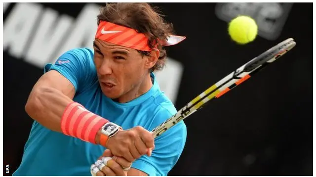 ندال خپل سیال مارکس سره د لوبې په دریم پړاو کې برلاسی شو.