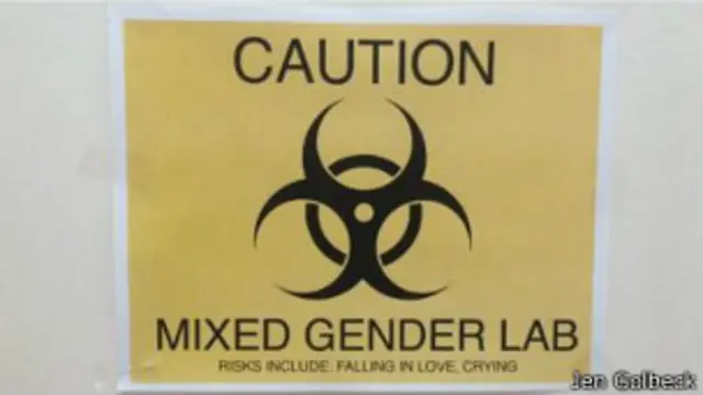 #TanSexyQueDistraigo